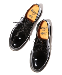 Dr.Martens×Ray BEAMS / 別注3孔漆皮鞋
