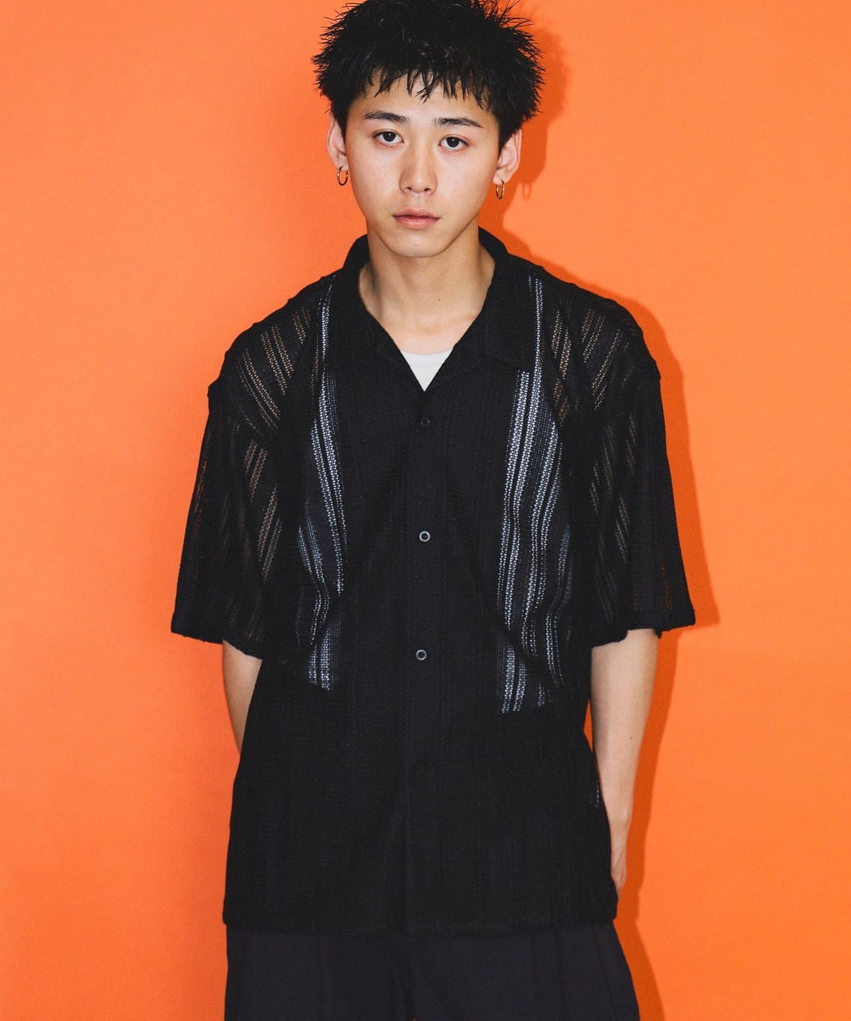 M:E ハンドメイド ブラック ホワイト シャツ trim_fce_item663d8b91979ee.jpg