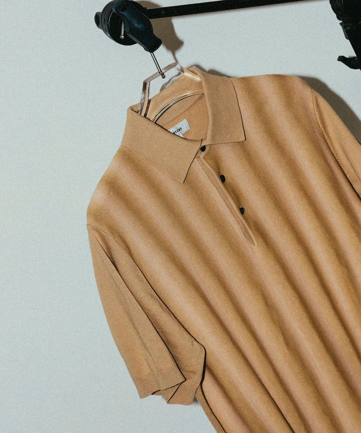 カスリ グラデーション ポロシャツ シャツ・ブラウス MEN BEIGE L カスリ グラデーション ポロシャツ シャツ・ブラウス MEN BEIGE L