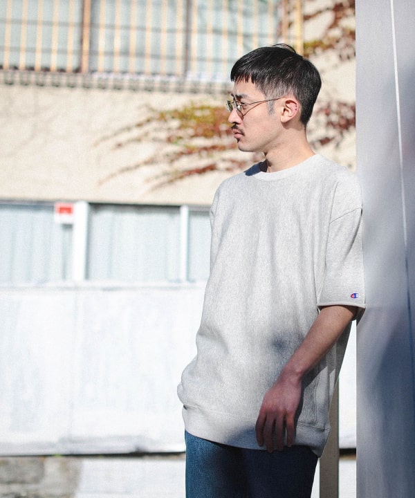 Champion × BEAMS 別注 リバースウィーブ スウェット - daterightstuff.com