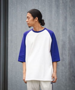 ルーズフィット ベースボール Tシャツ