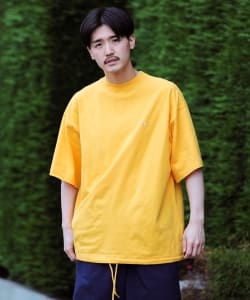 ▲Champion × BEAMS / 別注 ビッグ フェイク Tシャツ