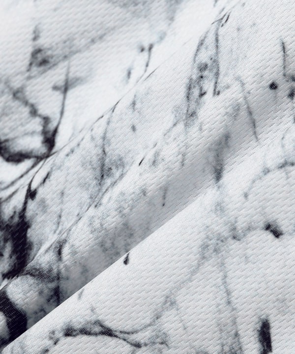 BEAMS (BEAMS) Moisture-wicking, quick-drying mesh print