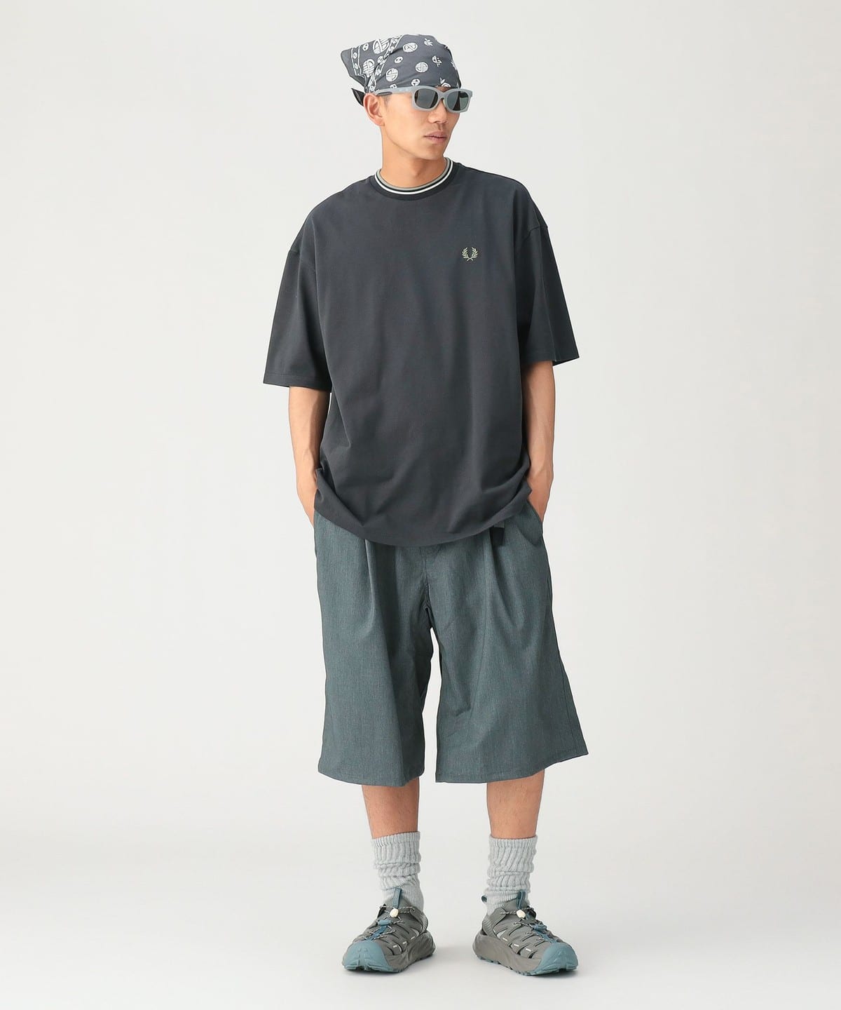 BEAMS（ビームス）【別注】FRED PERRY / Oversized Tipped Pique T