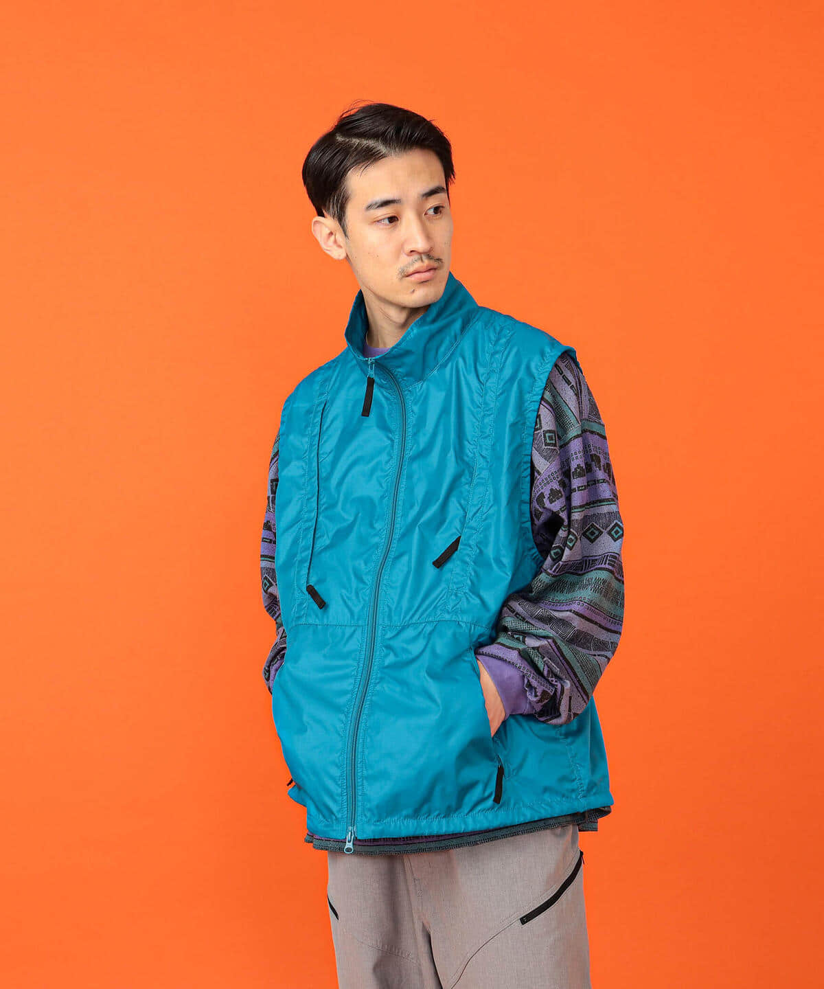 BEAMS ワイド ナイロンベスト BEAMS（ビームス）【別注】WILD THINGS / REVERSIBLE NYLON VEST
