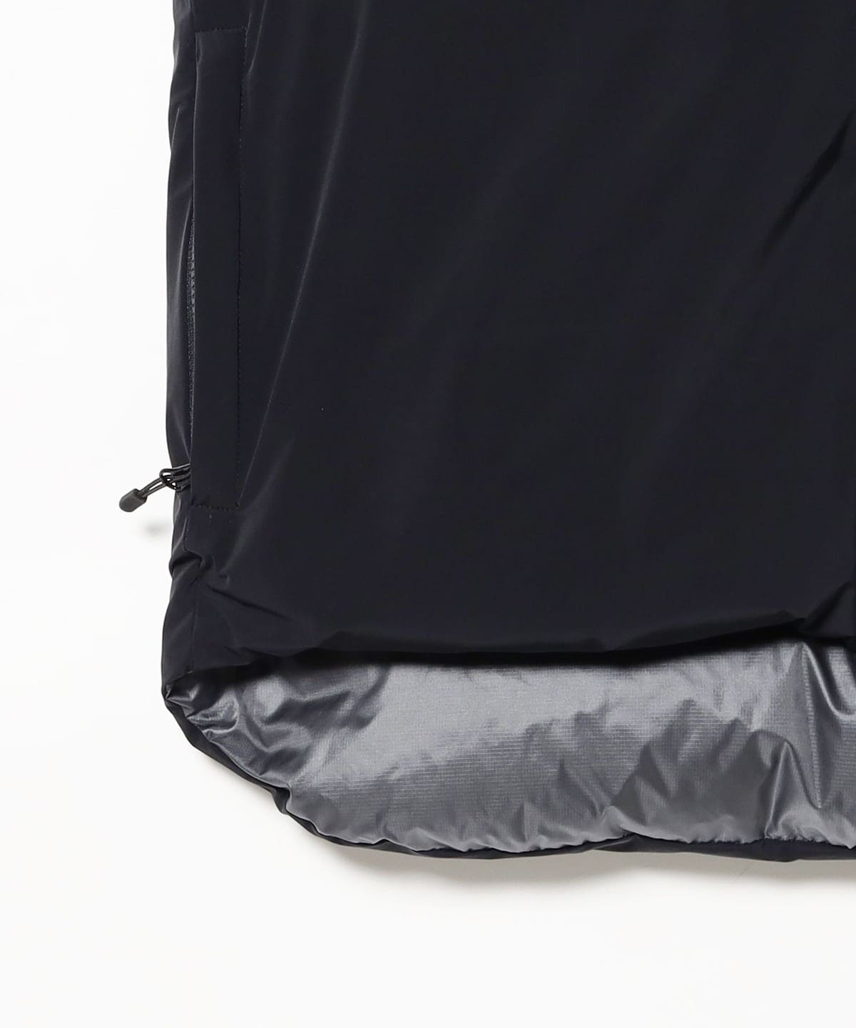BEAMS（ビームス）Scye / Nylon Reversible Down Vest（ブルゾン