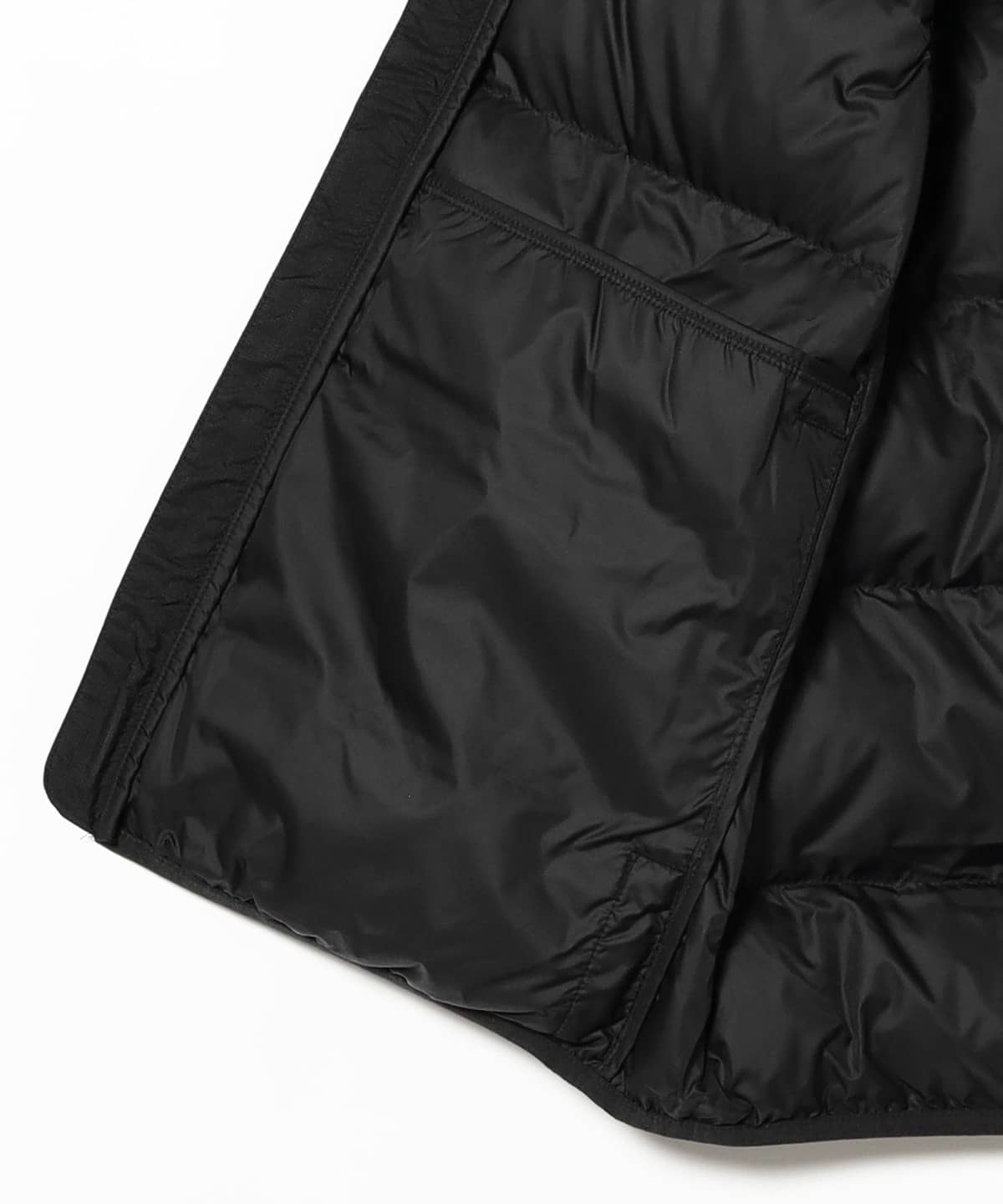BEAMS（ビームス）FRED PERRY / Insulated Gilet（ブルゾン ダウン 