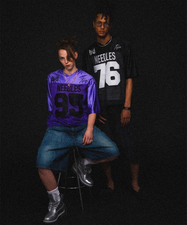 【別注】NEEDLES / FOOTBALL T-SHIRT 新作紹介】〈NEEDLES〉×〈BEAMS〉別注アイテム｜ビームス 千葉