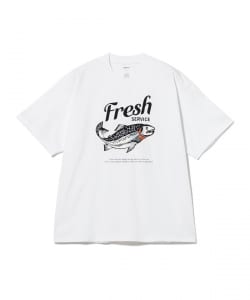 FreshService / CORPORATE PRINTED S/S TEE “FISH”