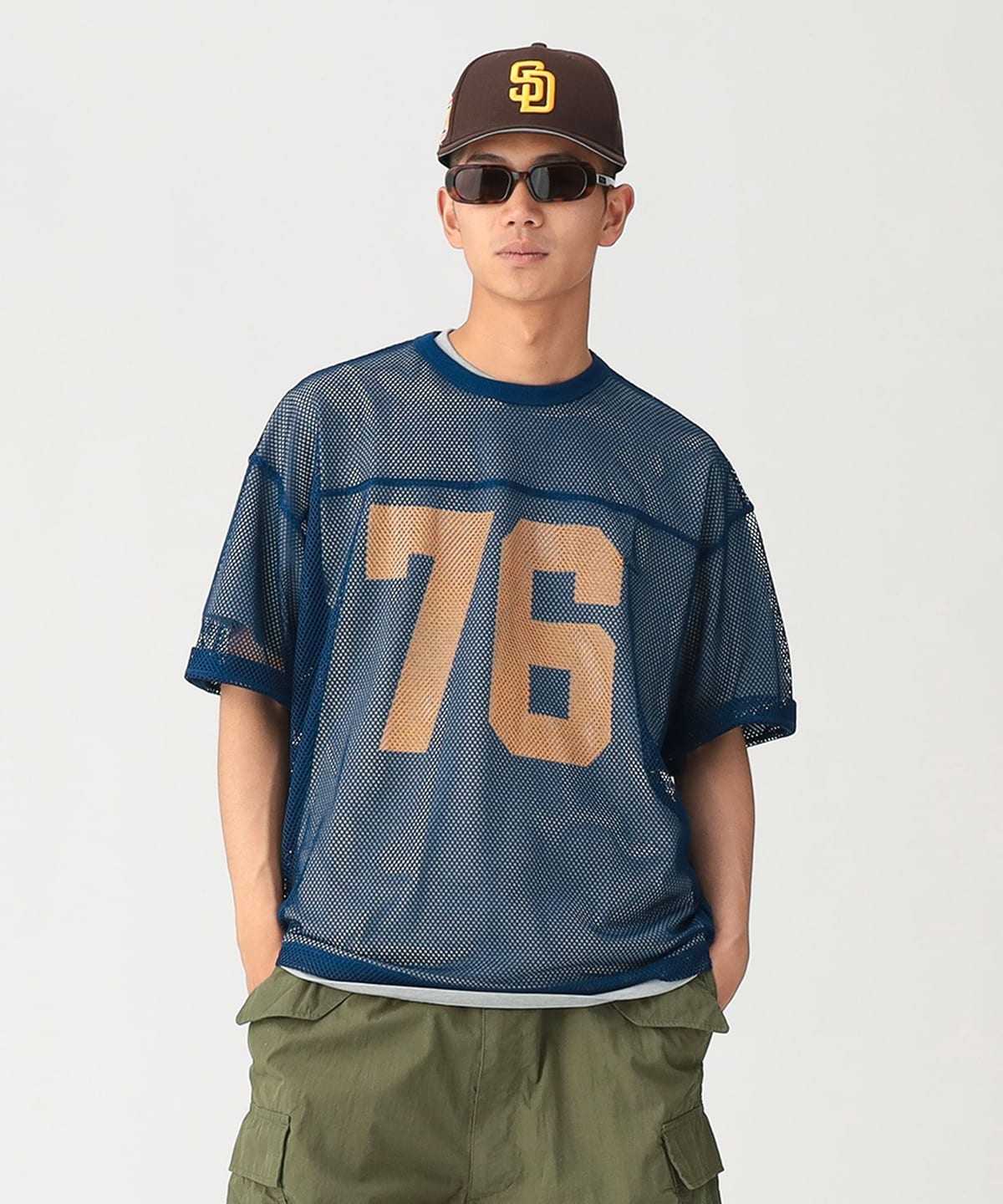 BEAMS（ビームス）メッシュ プリント Tシャツ【ワイドショートフィット