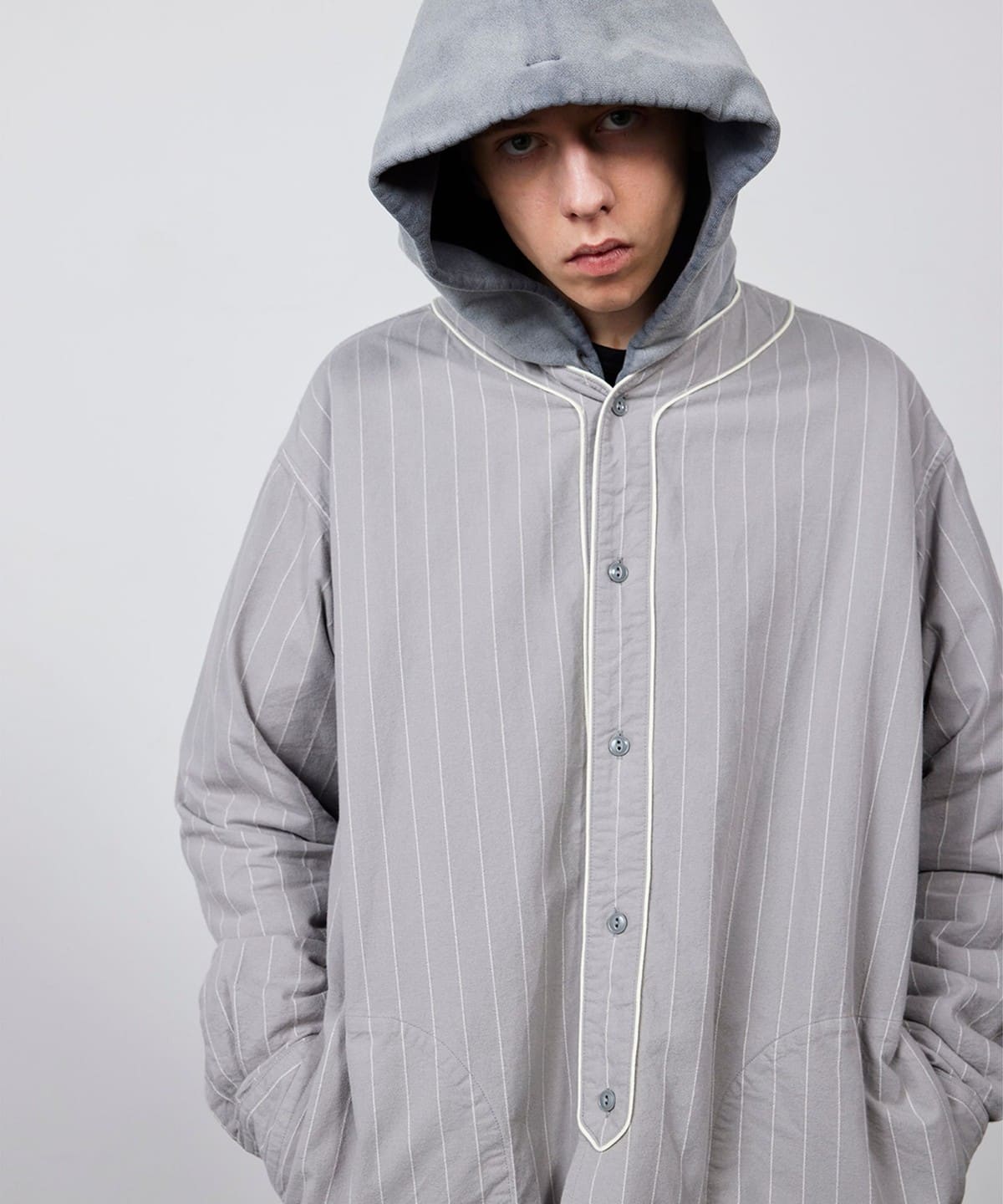 ワイドフィット ベースボール ストライプ シャツ シャツ・ブラウス MEN GREY L ワイドフィット ベースボール ストライプ シャツ シャツ・ブラウス MEN GREY L