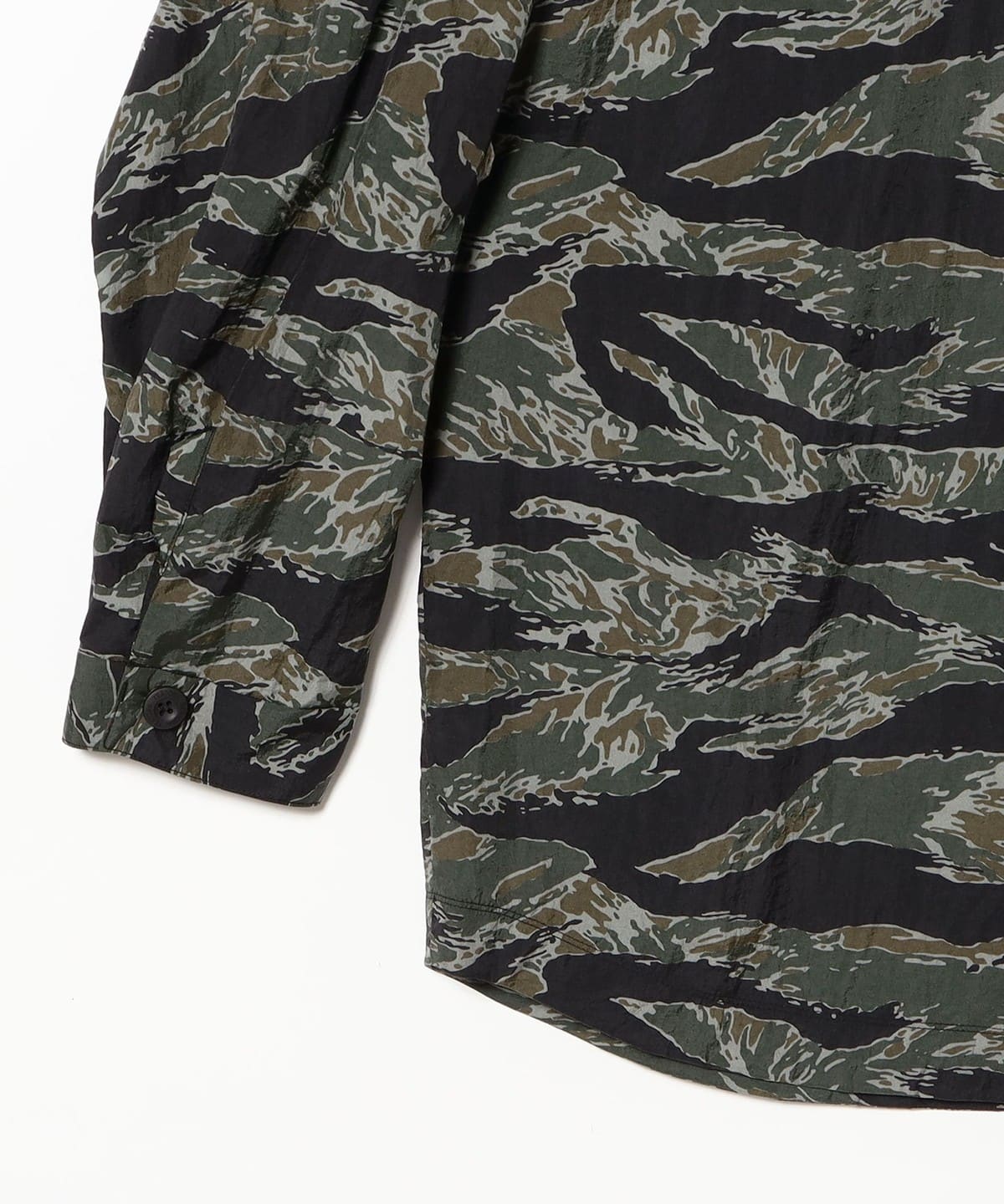 BEAMS（ビームス）【別注】TEATORA / CARTRIDGE SHIRT HOVERLAYER