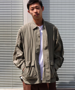 バナナスリーブ シャツ