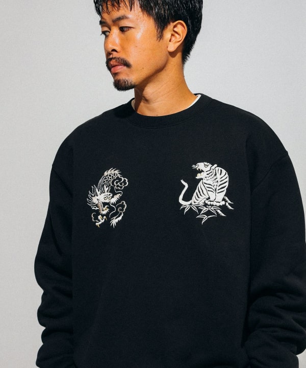 BEAMS（ビームス）【別注】テーラー東洋 / SUKA CREW SWEAT EMBROIDERED（トップス スウェット）通販｜BEAMS