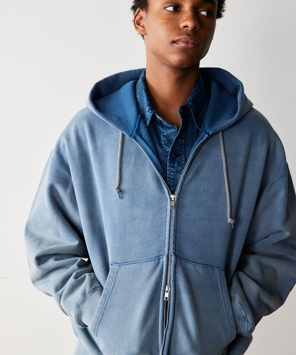BEAMS Wide Short Fit Fade Full Zip-Up Hoodie (Tops/Hoodie
