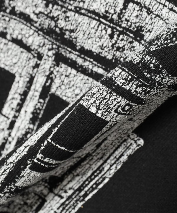 item main image