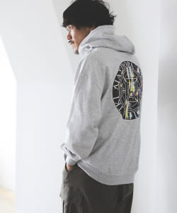 Diaspora Skateboards / Red Central Magic Circle Hooded Sweatshirt