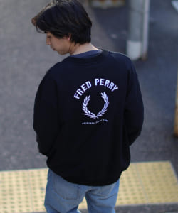 FRED PERRY × BEAMS / 別注 Logo Crew Sweat