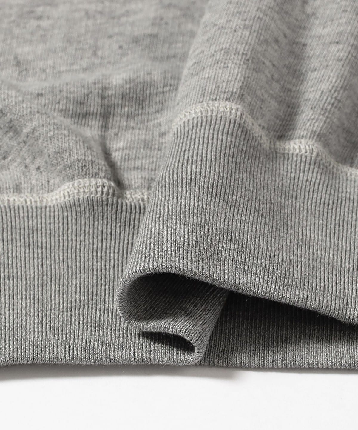BEAMS(ビームス)COMOLI / グレー裏毛 クルーネック(トップス BEAMS(ビームス)COMOLI / グレー裏毛 クルーネック(トップス
