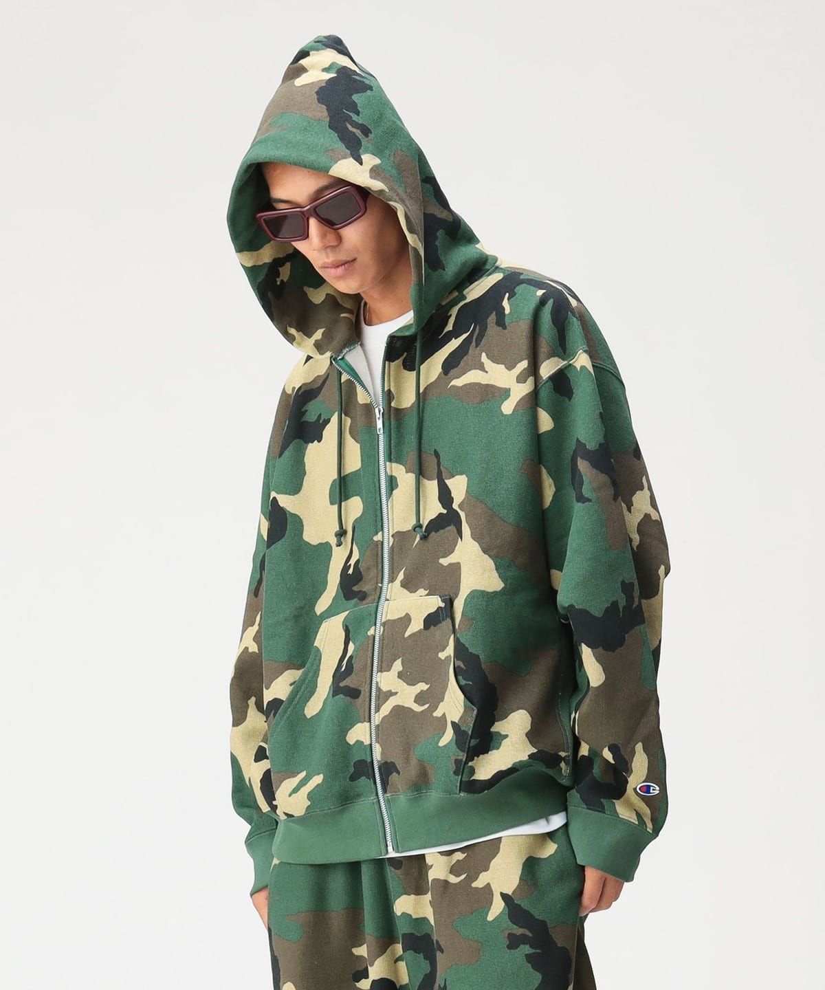 BEAMS（ビームス）【別注】Champion / リバースウィーブ（R）カモ
