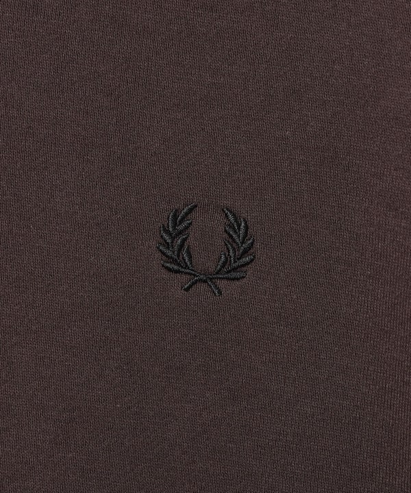[Special order] FRED PERRY / Embroidered Crew Neck Sweatshirt - A single point of detail adds a touch of elegance to the chest.