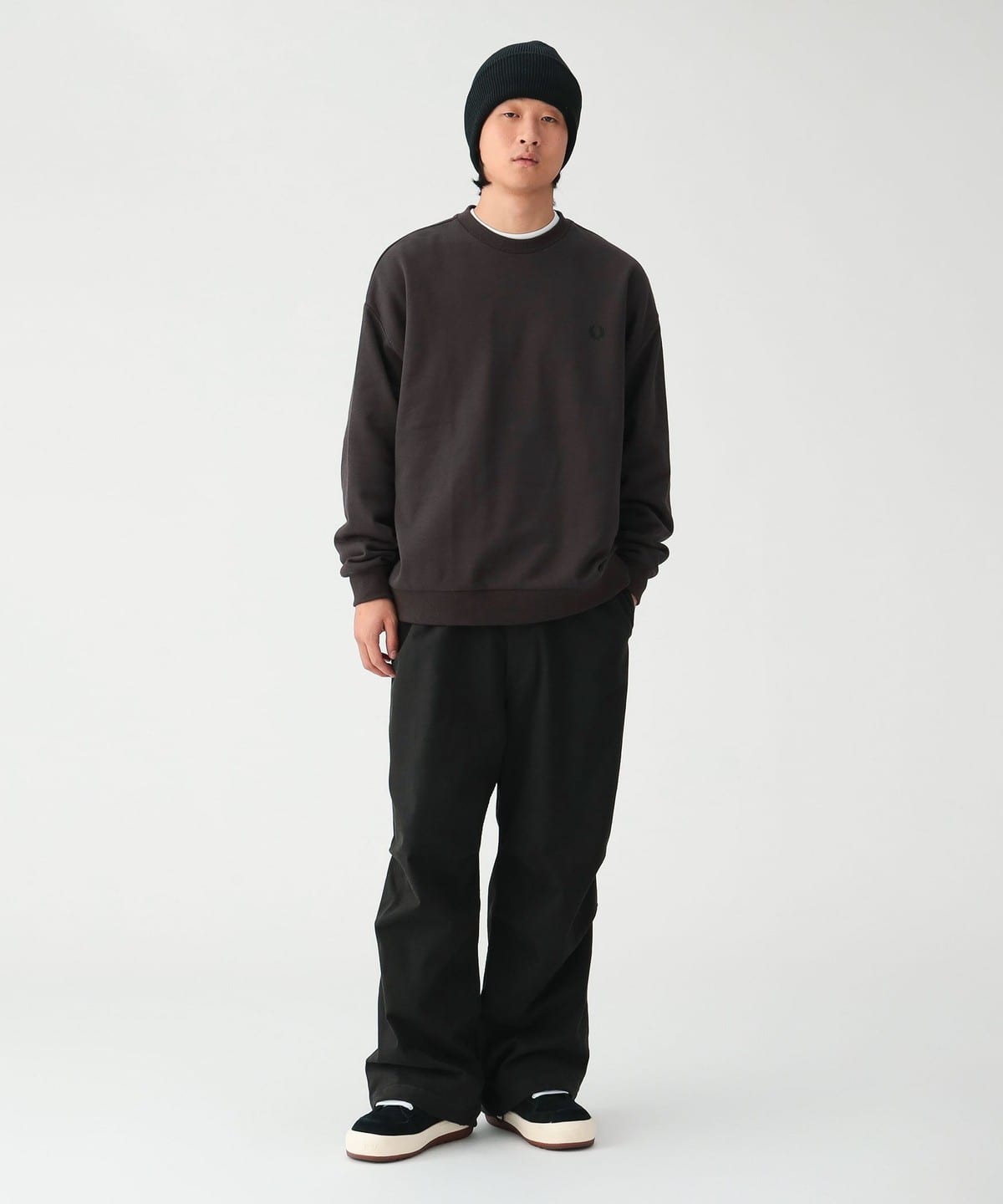 【美品】フレッドペリー BEAMS別注 エンブロイダリークルーネックスウェット BEAMS（ビームス）【別注】FRED PERRY / エンブロイダリー クルー