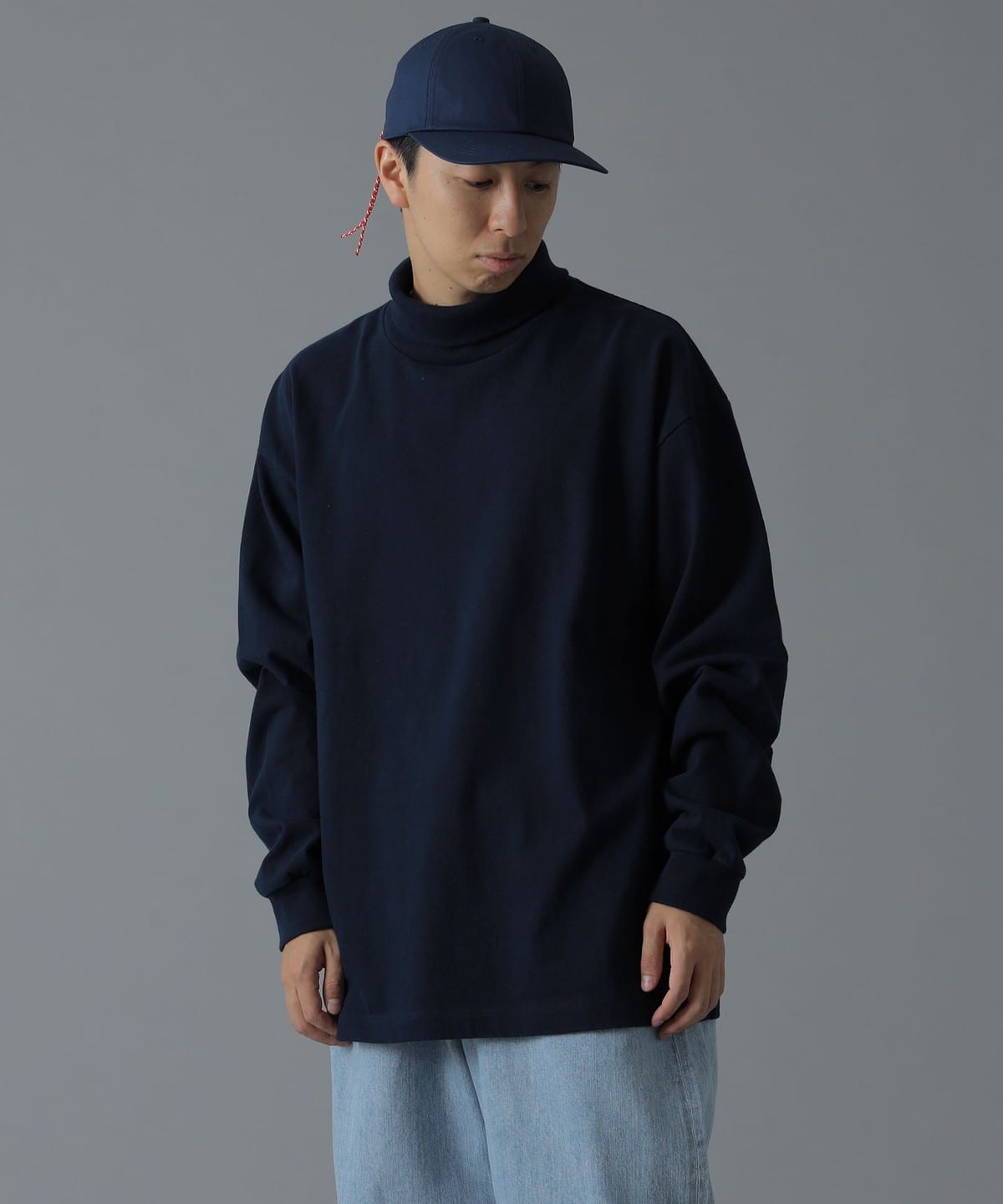 重磅平織 高領上衣