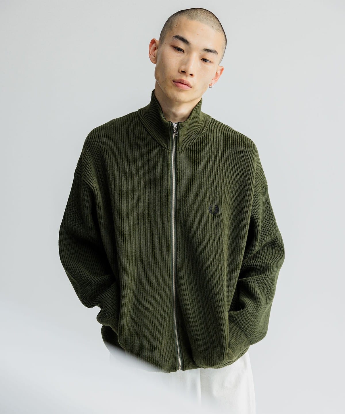 肩幅56cmFRED PERRY × BEAMS / 別注 ドライバーズニット