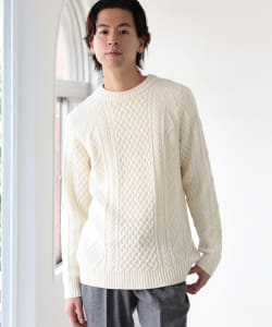BEAMS / イタリー ラムウール クルーネックニット