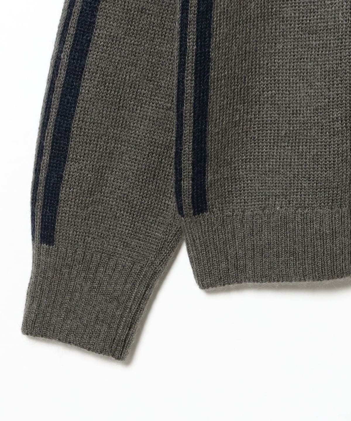 BEAMS（ビームス）【別注】NEEDLES / Mohair Track Jacket（ブルゾン