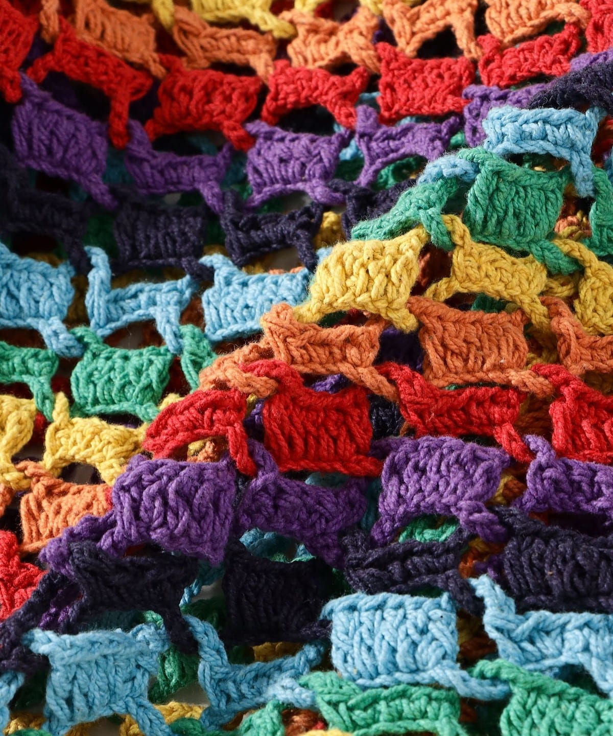 BEAMS（ビームス）MacMahon Knitting Mills / Rainbow Cardigan