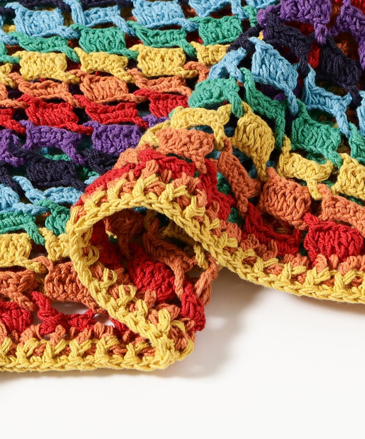 BEAMS（ビームス）MacMahon Knitting Mills / Rainbow Cardigan