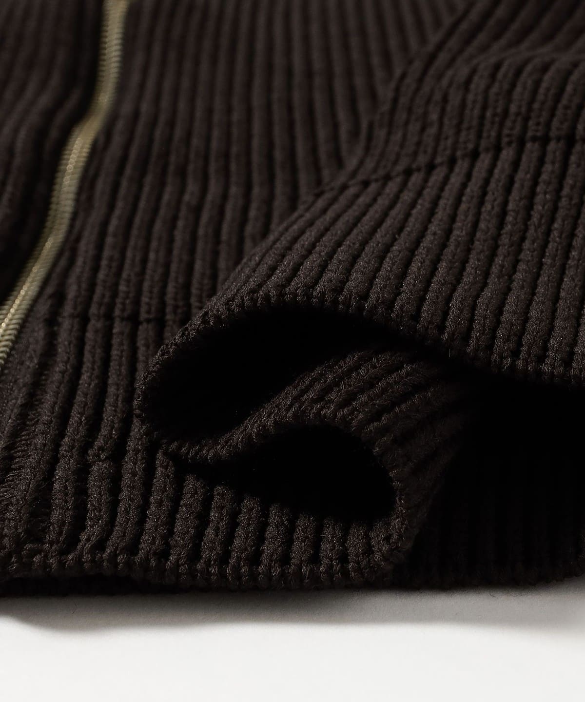 BEAMS（ビームス）【別注】FRED PERRY / Drivers Knit 26FW（トップス