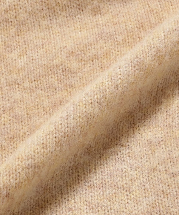 URU / Crew Neck Knit 軽い着心地でストレスフリー
