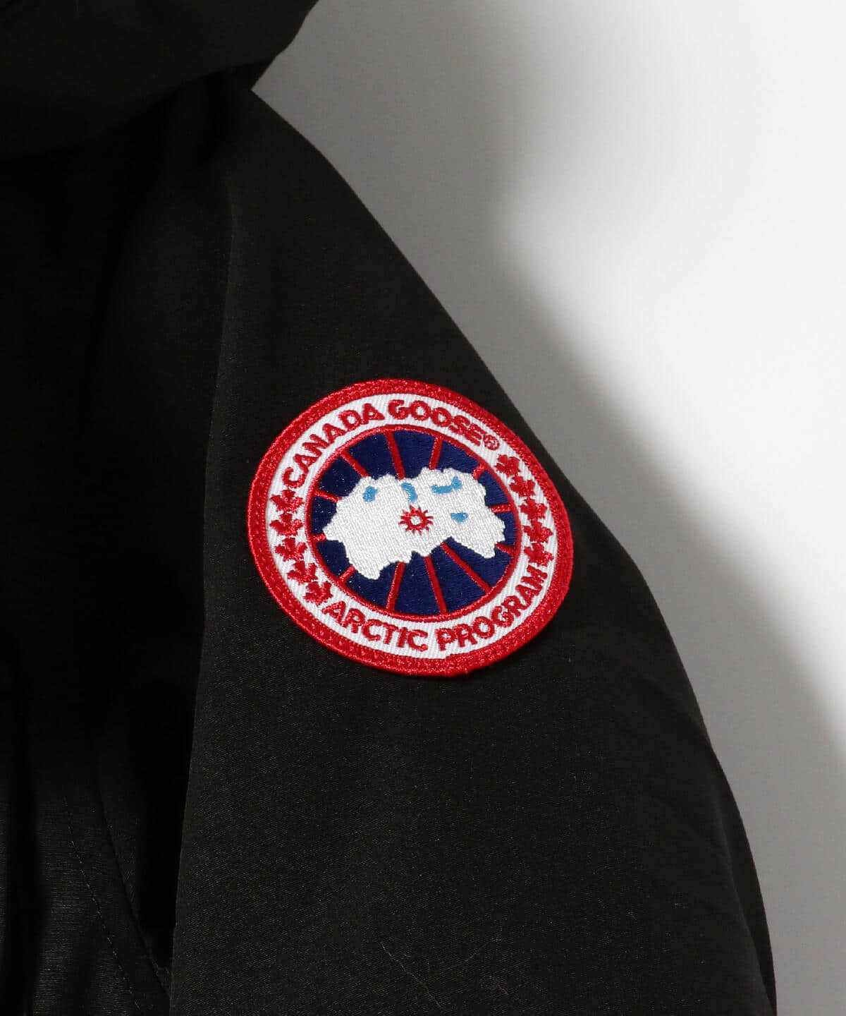 BEAMS BEAMS CANADA GOOSE / Russell Parka Heritage (blouson down