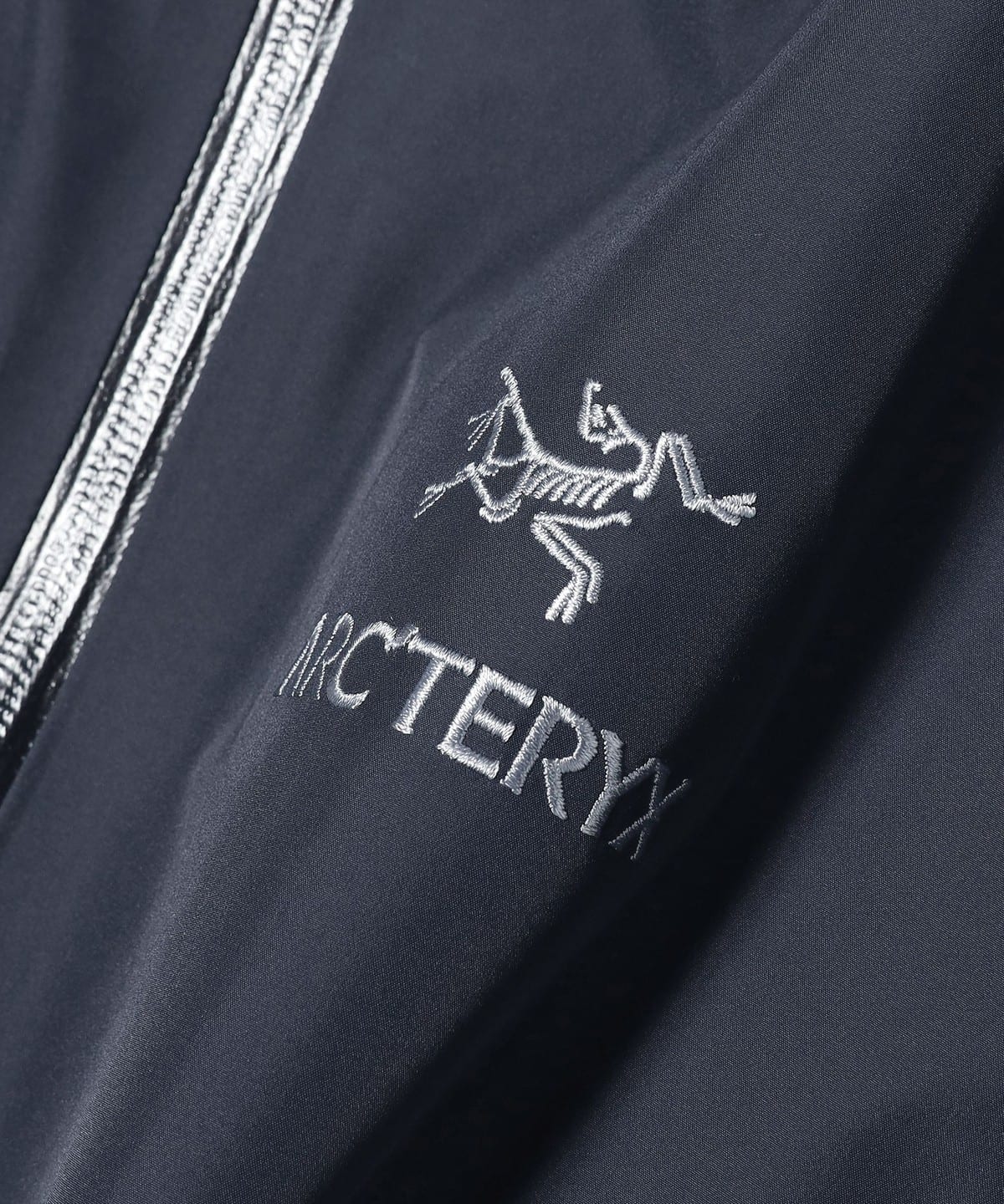 BEAMS（ビームス）ARC'TERYX / Beta LT Jacket（ブルゾン アウトドア