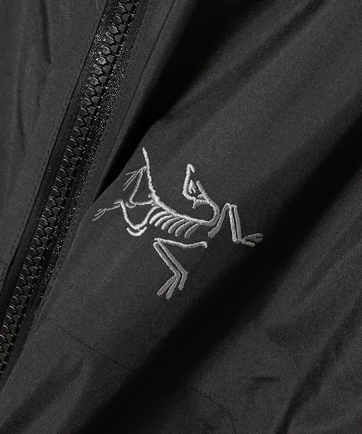 BEAMS（ビームス）ARC'TERYX / Beta Insulated Jacket（ブルゾン