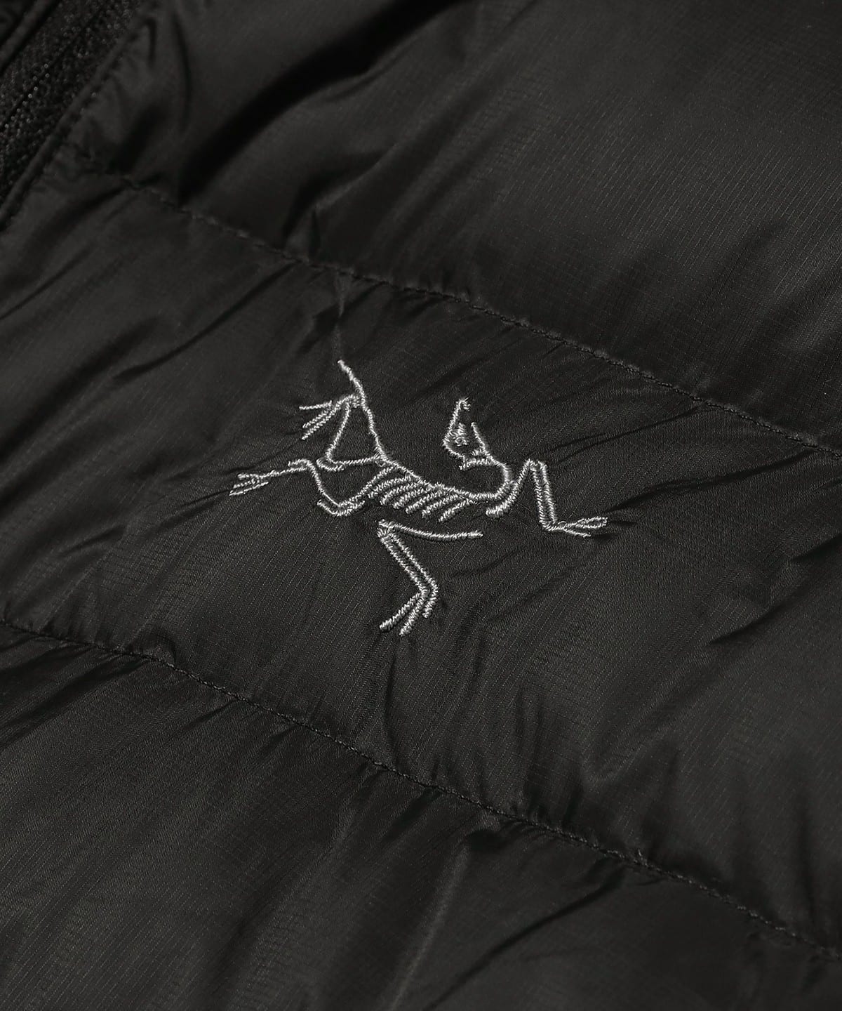 BEAMS（ビームス）ARC'TERYX / Cerium Hoodie Jacket（ブルゾン ダウン