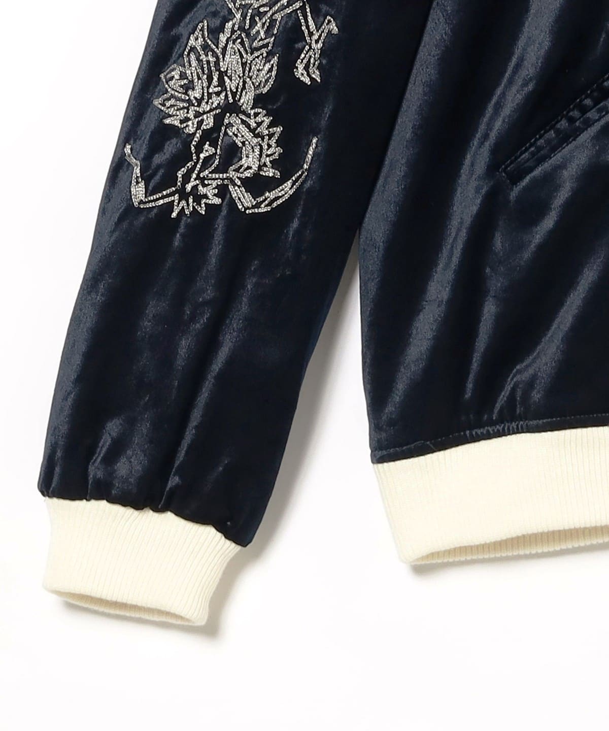 BEAMS(ビームス)SASQUATCHFABRIX. / “EASTEND DRAGON BEAMS(ビームス)SASQUATCHFABRIX. / “EASTEND DRAGON