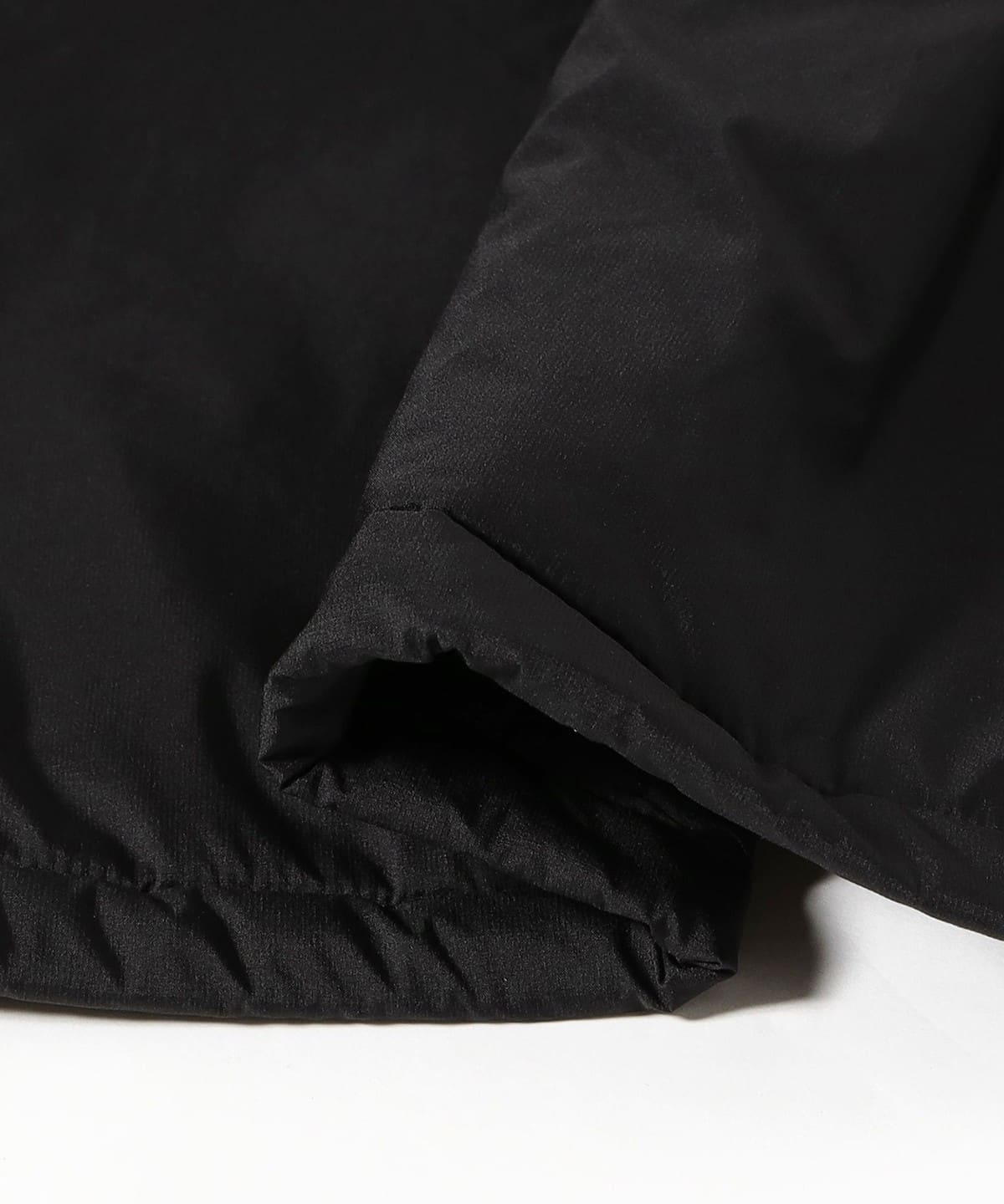 VAINL ARCHIVE / VEIL 外套