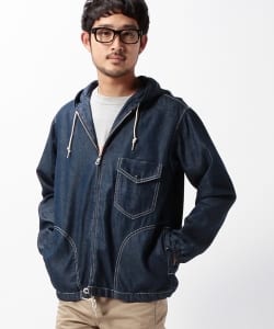 ▲BEAMS / ジップ フードパーカ