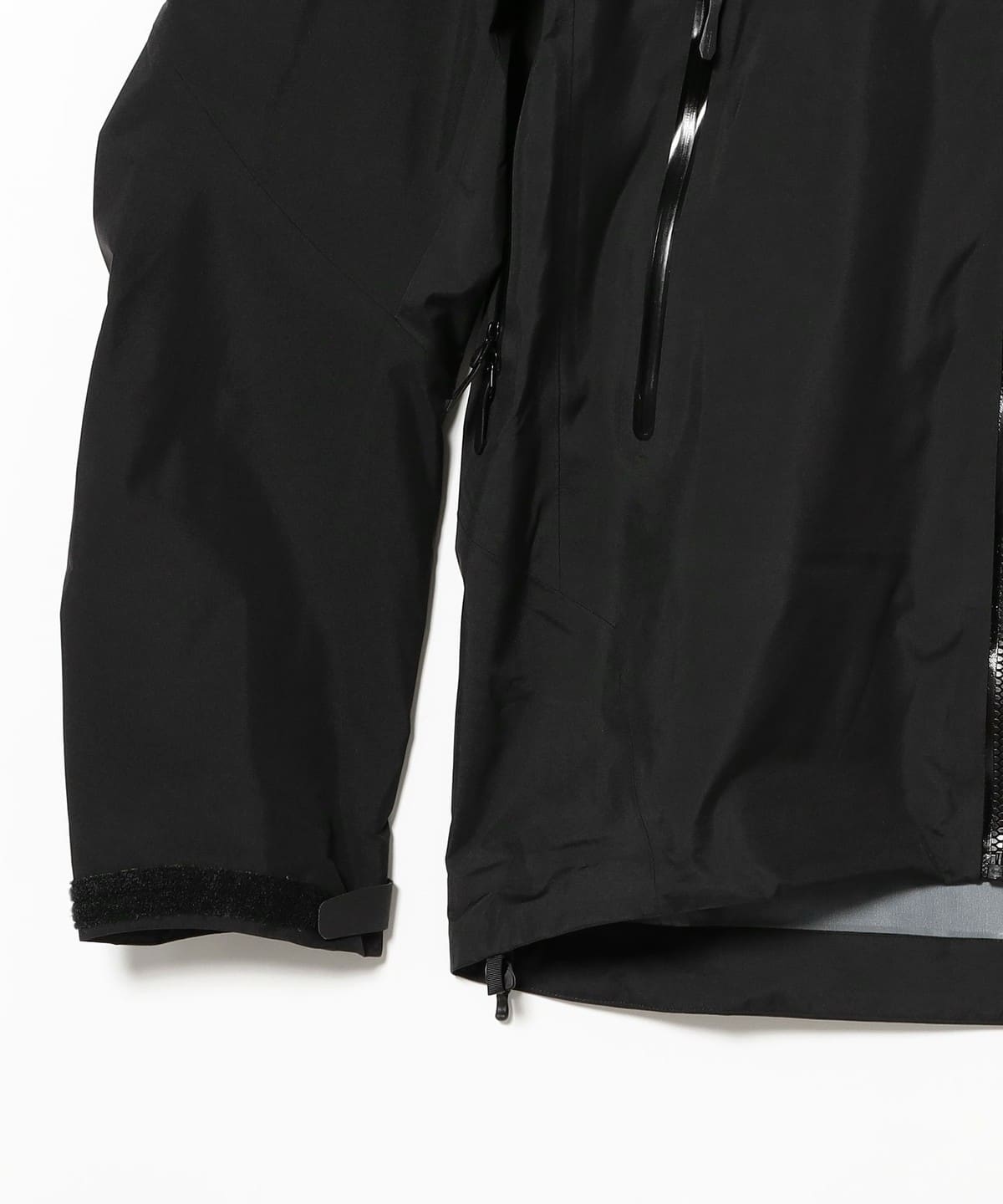 BEAMS（ビームス）ARC'TERYX / Beta AR Jacket Stormhood（ブルゾン
