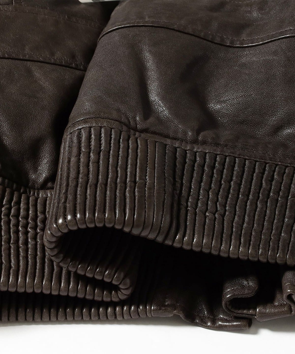 BEAMS Wide Short Fit G-1 Sheep Leather Down Jacket (Blouson Down