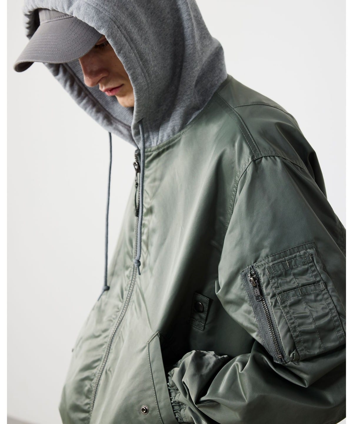 Hood MA1 Jacket �u���]�� MEN OLIVE S
