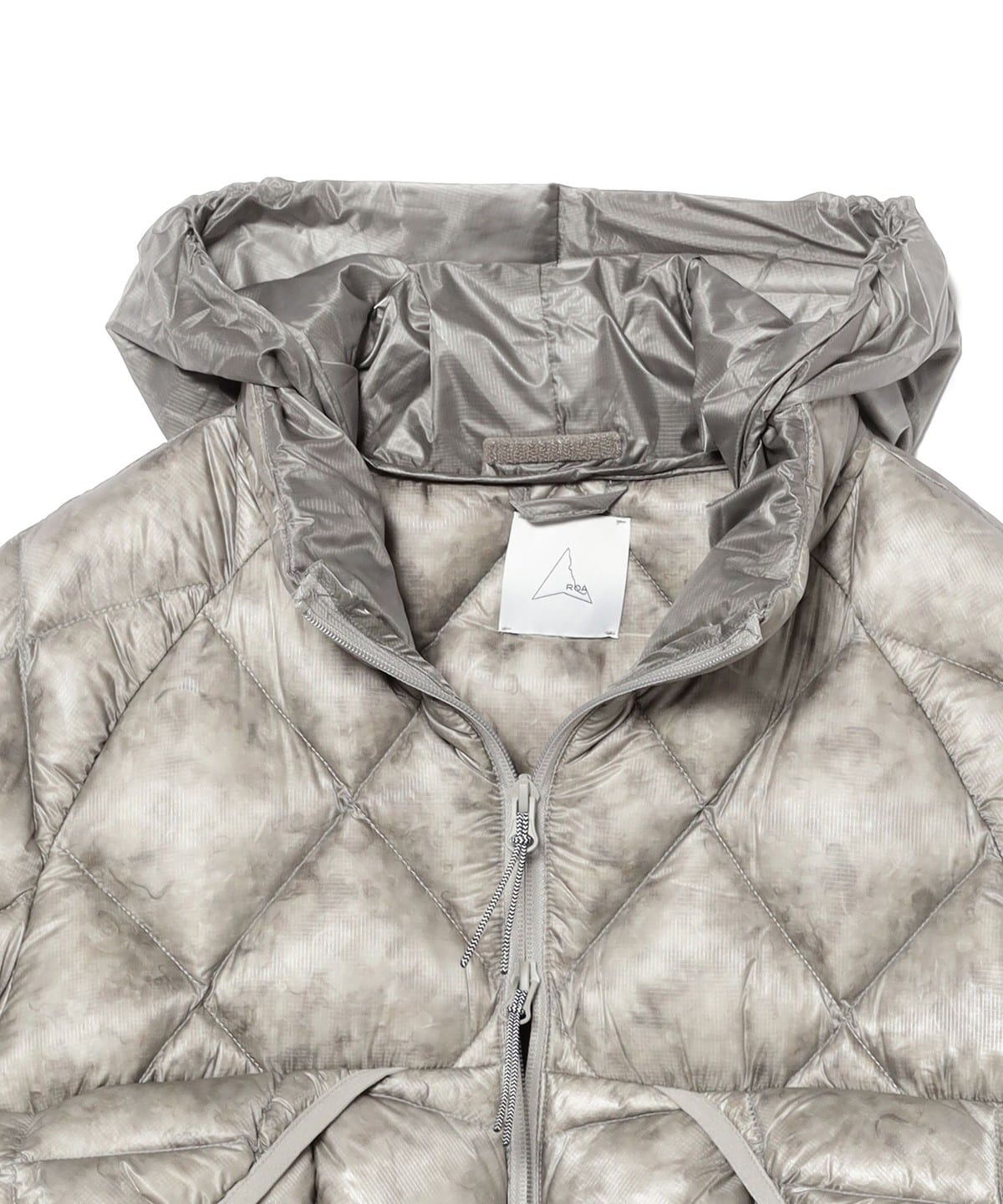 BEAMS（ビームス）ROA / Nuna 800 Fill Power Hooded Down Jacket 