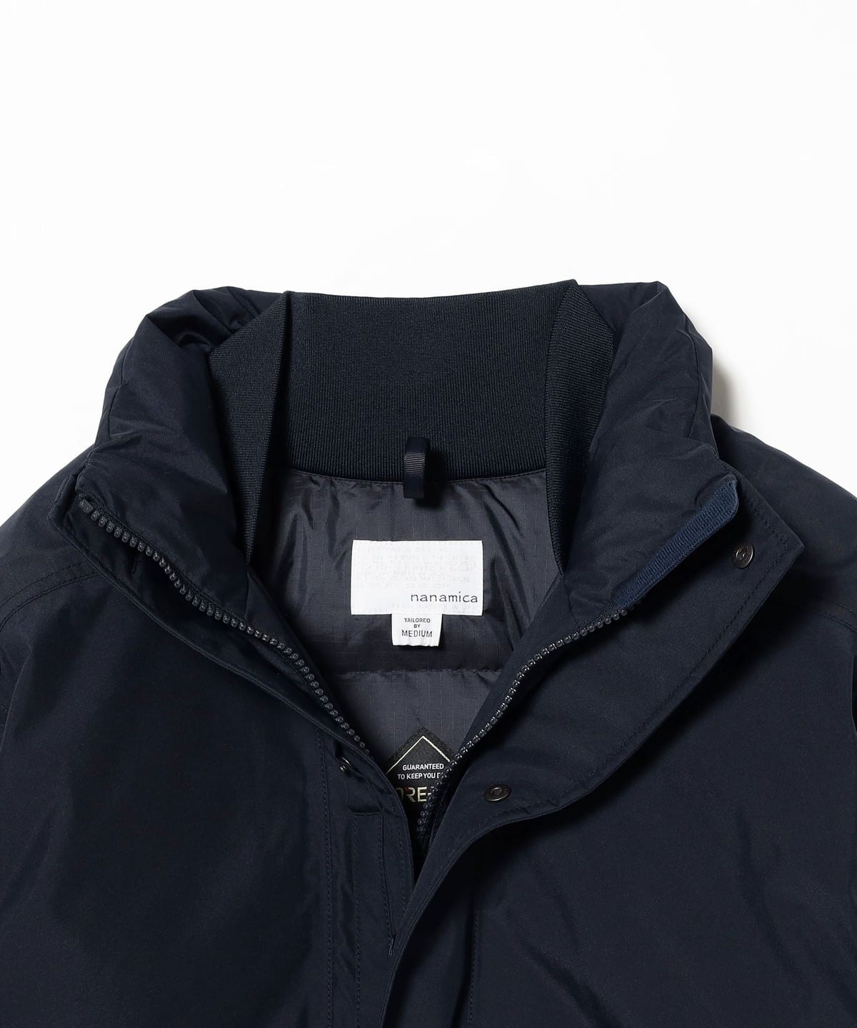 BEAMS（ビームス）nanamica / GORE-TEX（R） Short Down Jacket