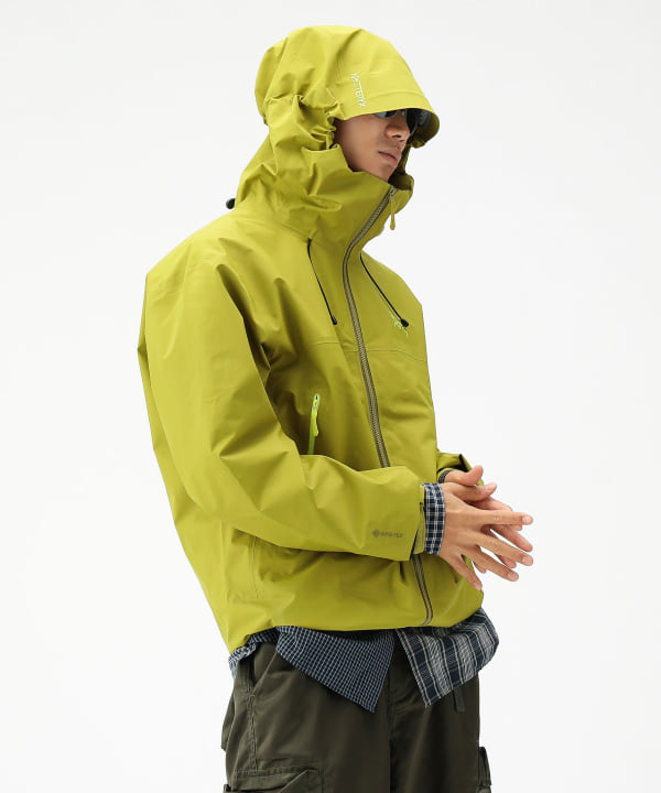 ARC'TERYX × BEAMS別注 BETA SL Ｍサイズ　オリーブ 激レア ARC'TERYX × BEAMS 別注 BETA SL M オリーブ - メルカリ