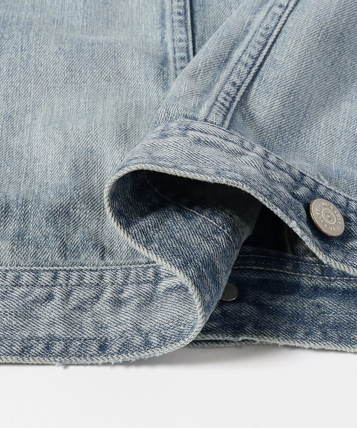 BEAMS（ビームス）AURALEE / FADED SELVEDGE LIGHT DENIM BLOUSON