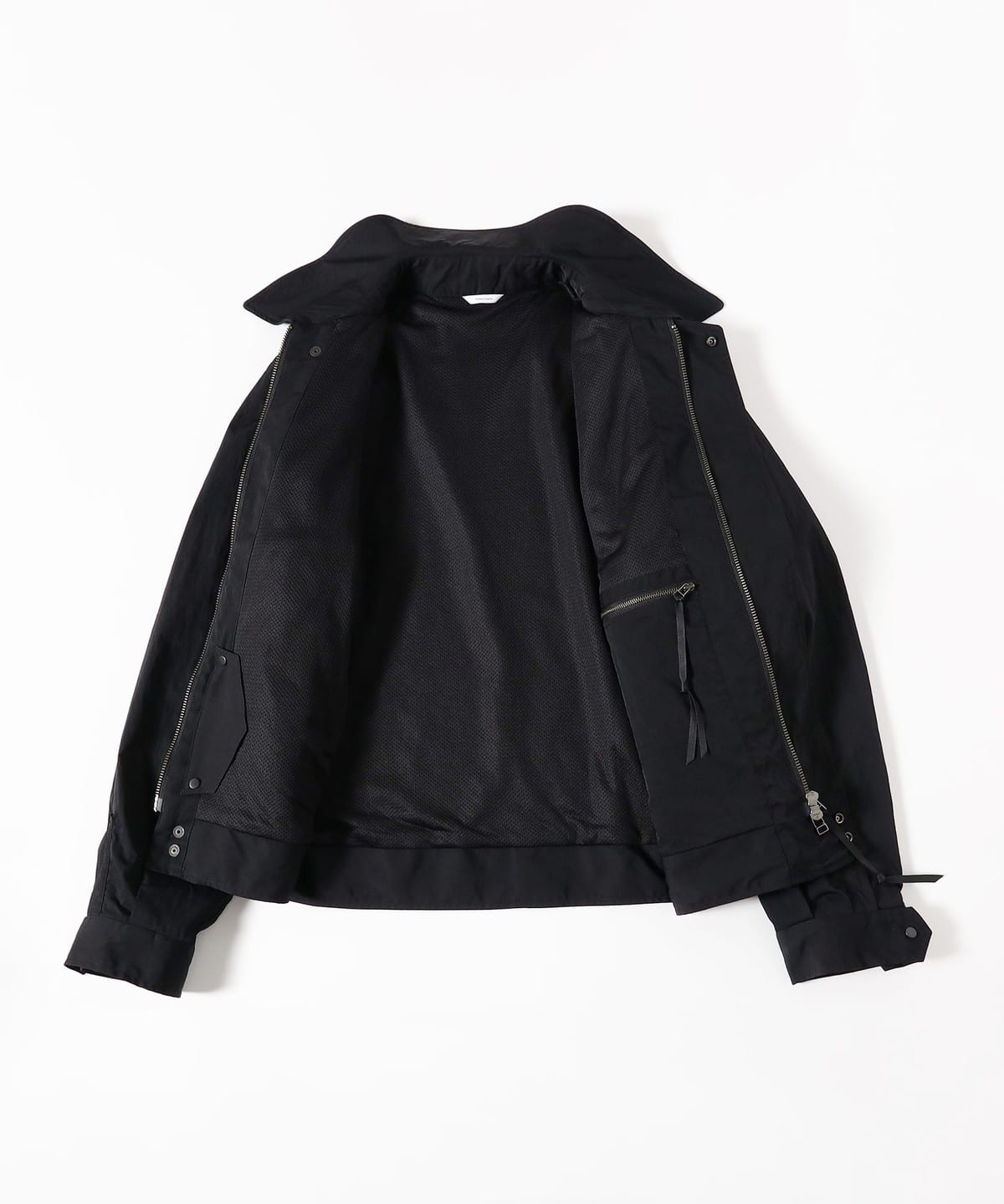 Product Twelve / 保暖外套 V2