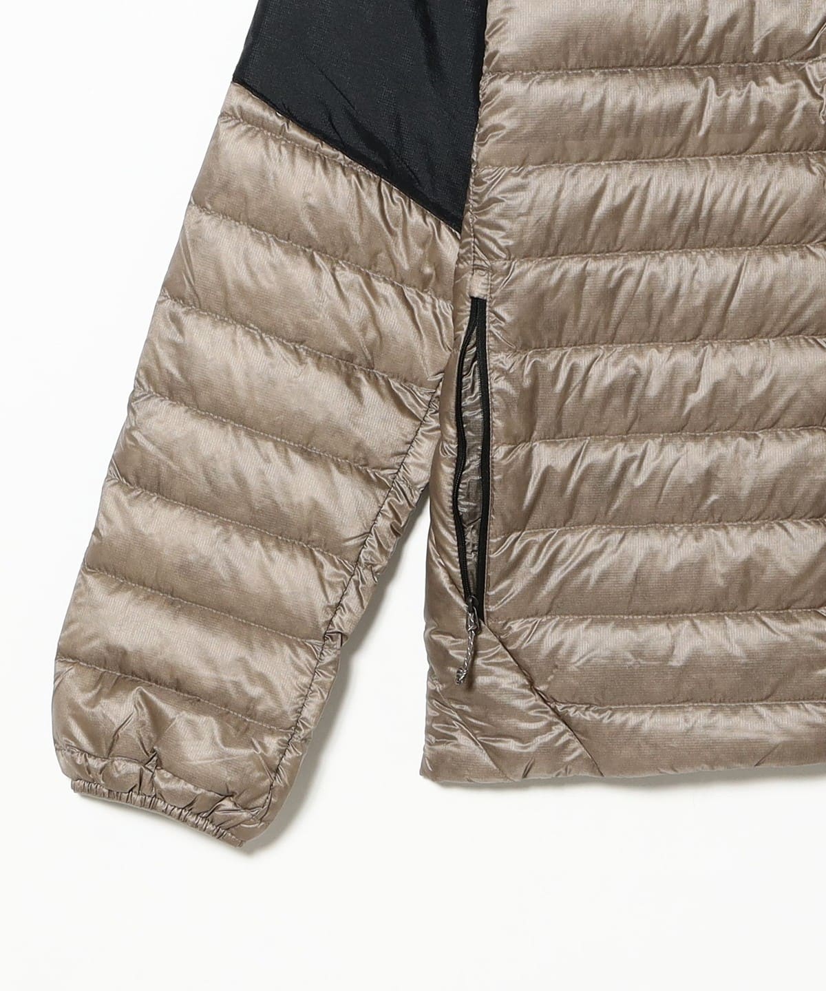 BEAMS（ビームス）OUTDOOR RESEARCH / Helium Down Jacket（ブルゾン
